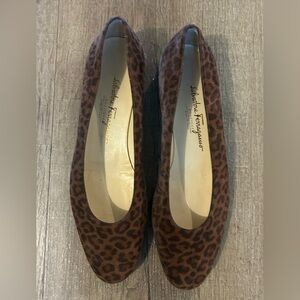 Salvatore Ferragamo leather suede flats leopard print